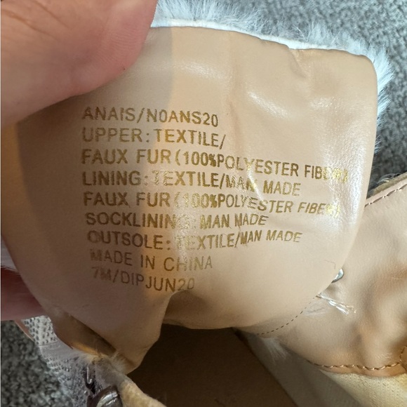 Nannette Lepore Anais Bootie Rhinestone in Winter White Size Womens 7M - Picture 9 of 12